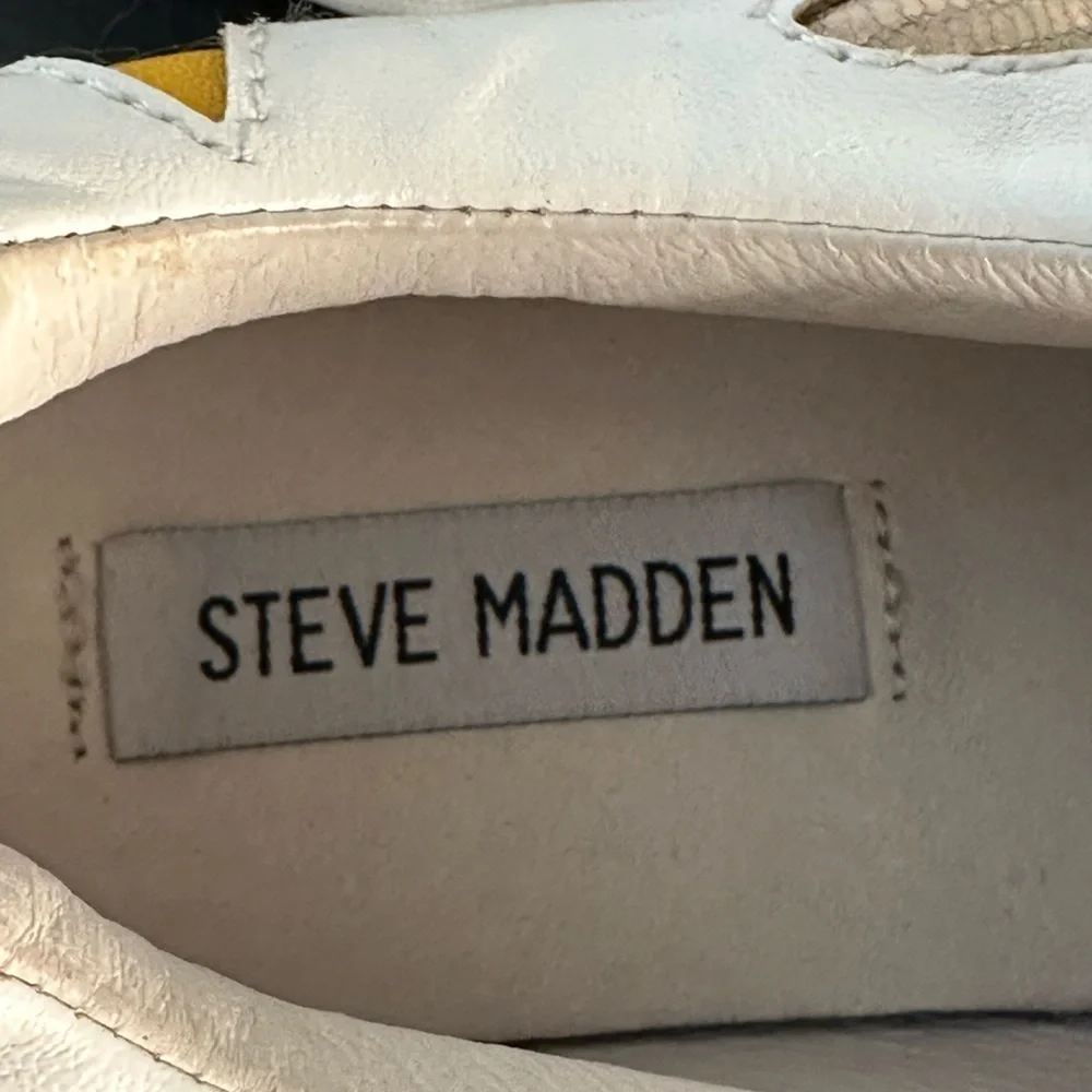 Steve Madden White Limit Leather Sneaker - Women Size-7 1/2 - Picture 8 of 8